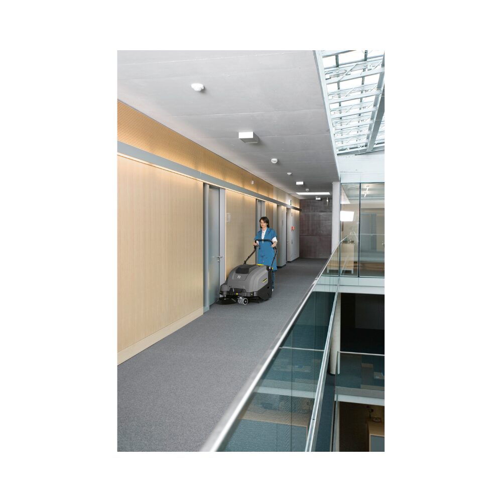 Kärcher Kehrsaugmaschine KM 75/40 W BP Pack Kehrmaschine handgeführt Bodenreinigungsmaschine – Bild 4