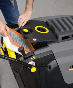 Alternative view of Kärcher Kehrsaugmaschine KM 75/40 W BP Pack